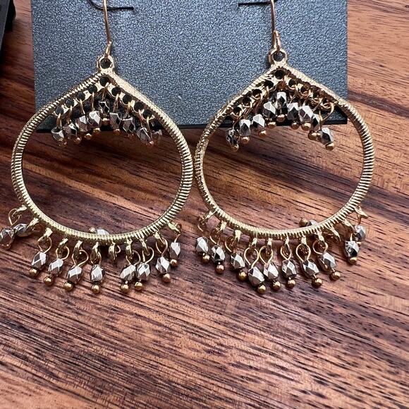 Massini 2 Sets Gold Silver Tone Studs & Drop Earrings 4 Pairs NEW! - Picture 3 of 8